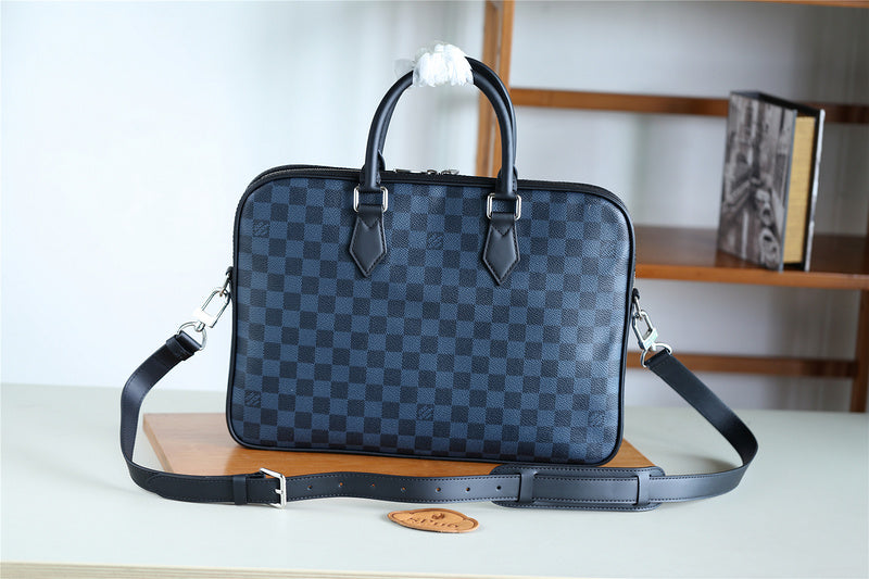 I W Fashion Lu-Vi bags - 9876