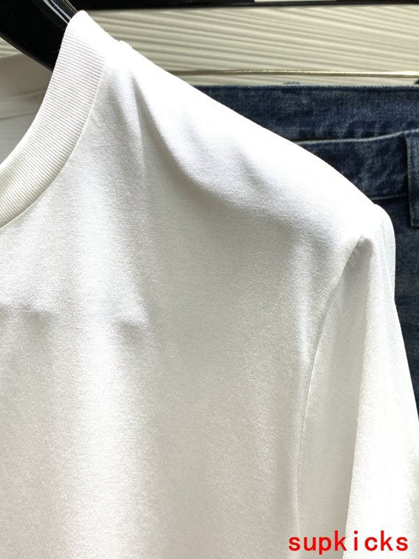 Moncler Luxury Cloth