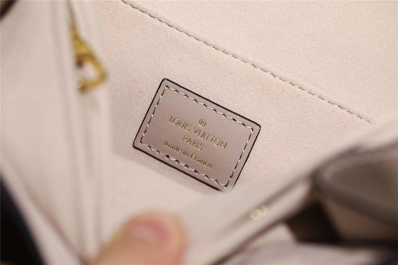 I W Fashion Lu-Vi bags - 8131