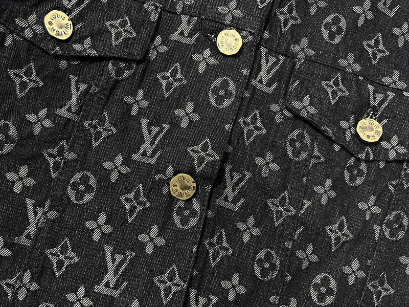 Louis Vuittion Luxury Clothes