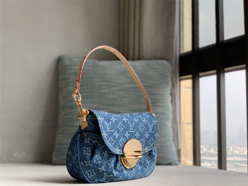PHA - LOV Bags - 038