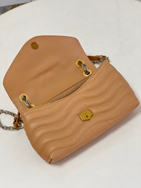 I W Fashion Lu-Vi bags - 16992