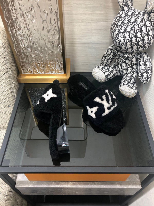 Louis Vuittion Luxury Shoes