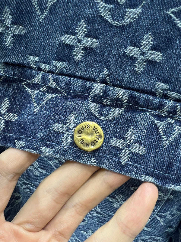 Louis Vuittion Luxury Clothes