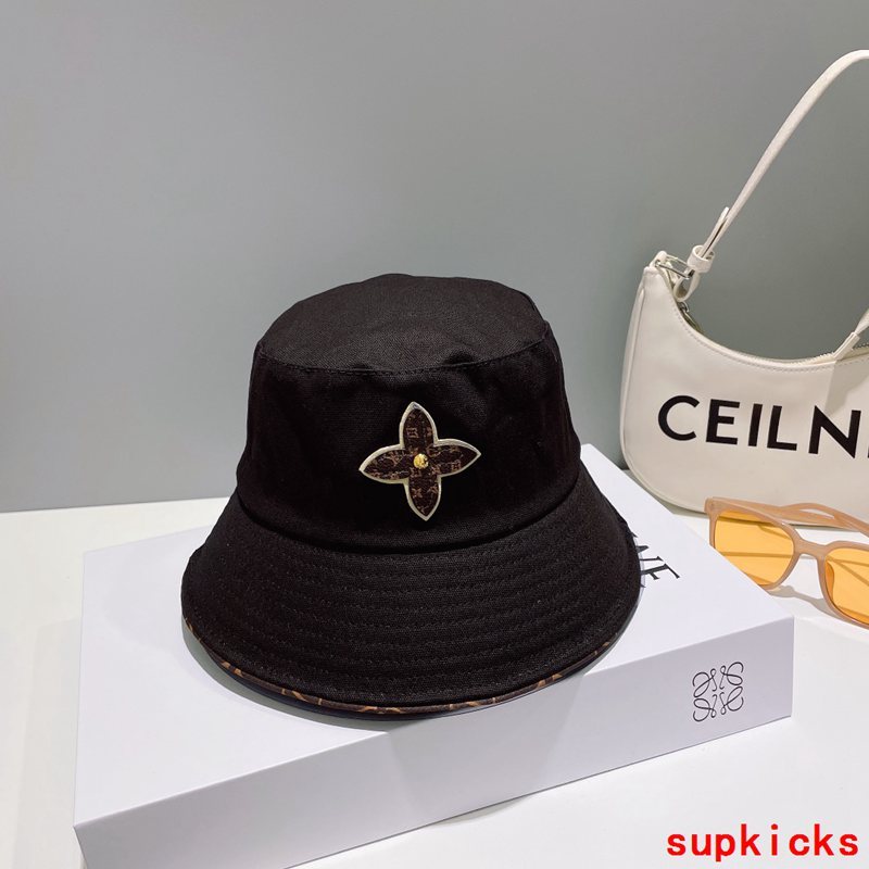 Louis Vuitton Luxury Cap