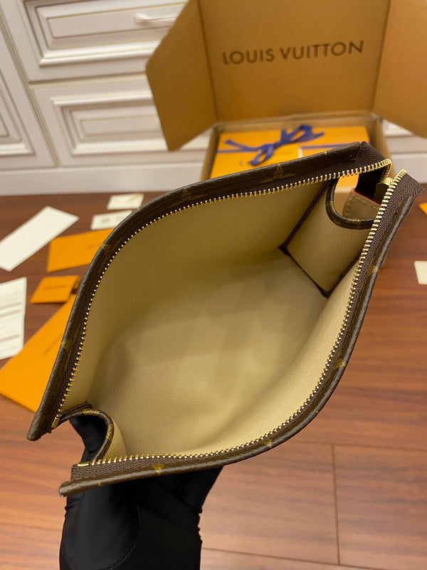 I W Fashion Lu-Vi bags - 17298