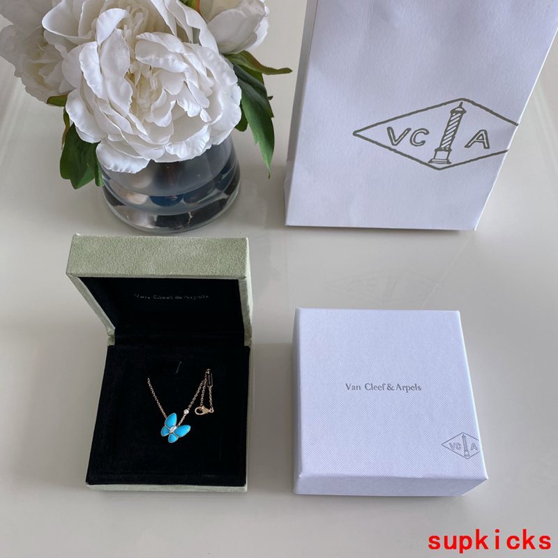 Van Cleef & Arples Jewelry