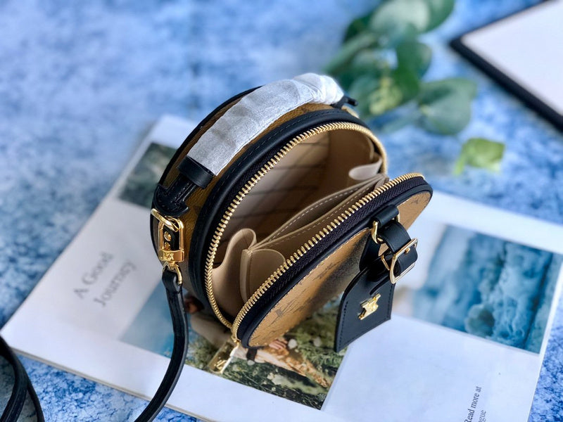 I W Fashion Lu-Vi bags - 17752