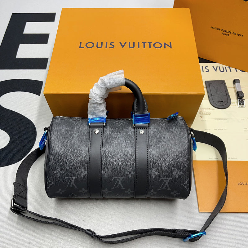 I W Fashion Lu-Vi bags - 11254