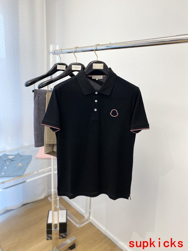 Moncler Luxury Cloth