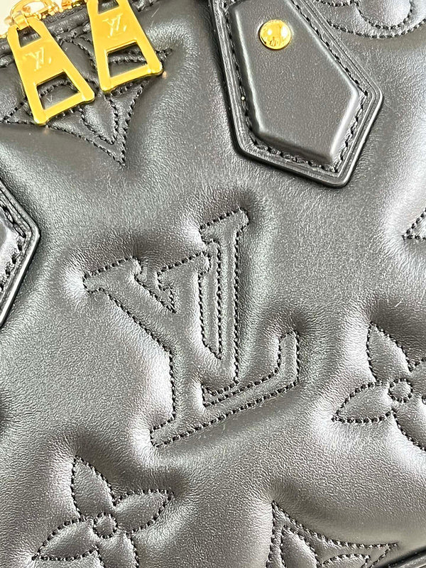 I W Fashion Lu-Vi Bags - 16712