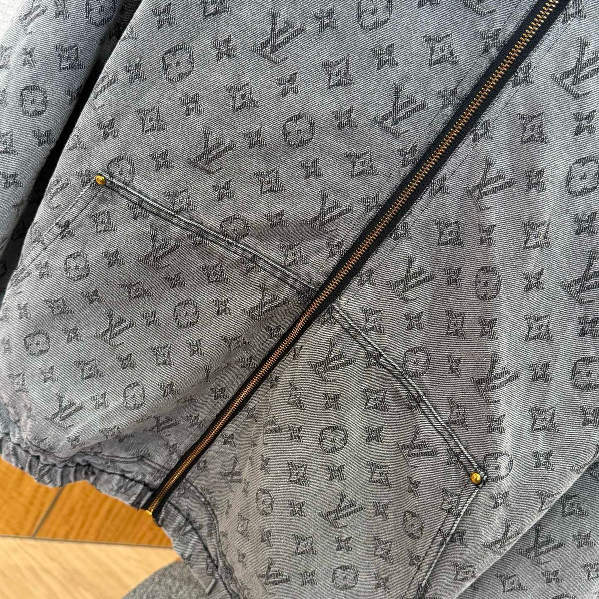 LOU DENIM JACKET