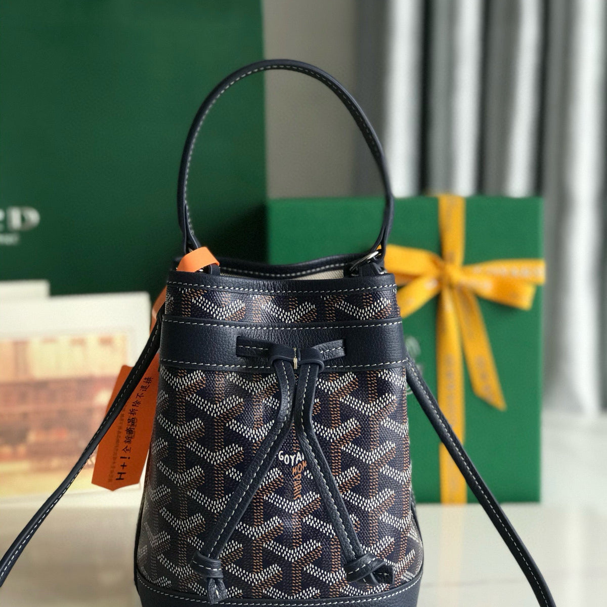 GOYA PETIT FLOT MINI BUCKET BAG