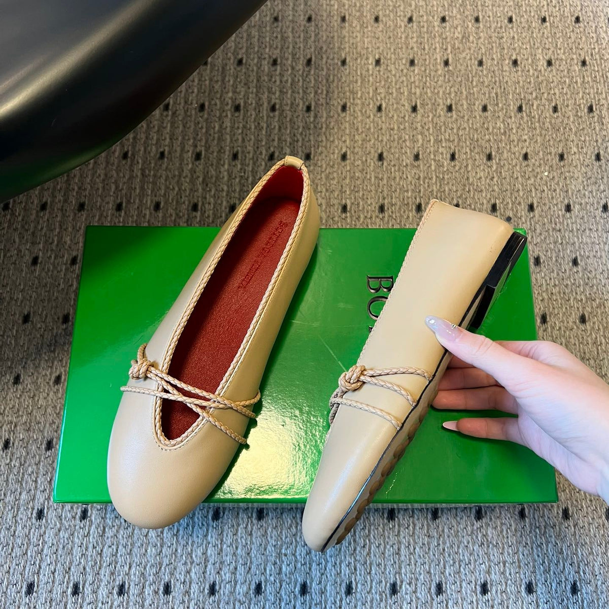 BOTT V BALLET PUMPS