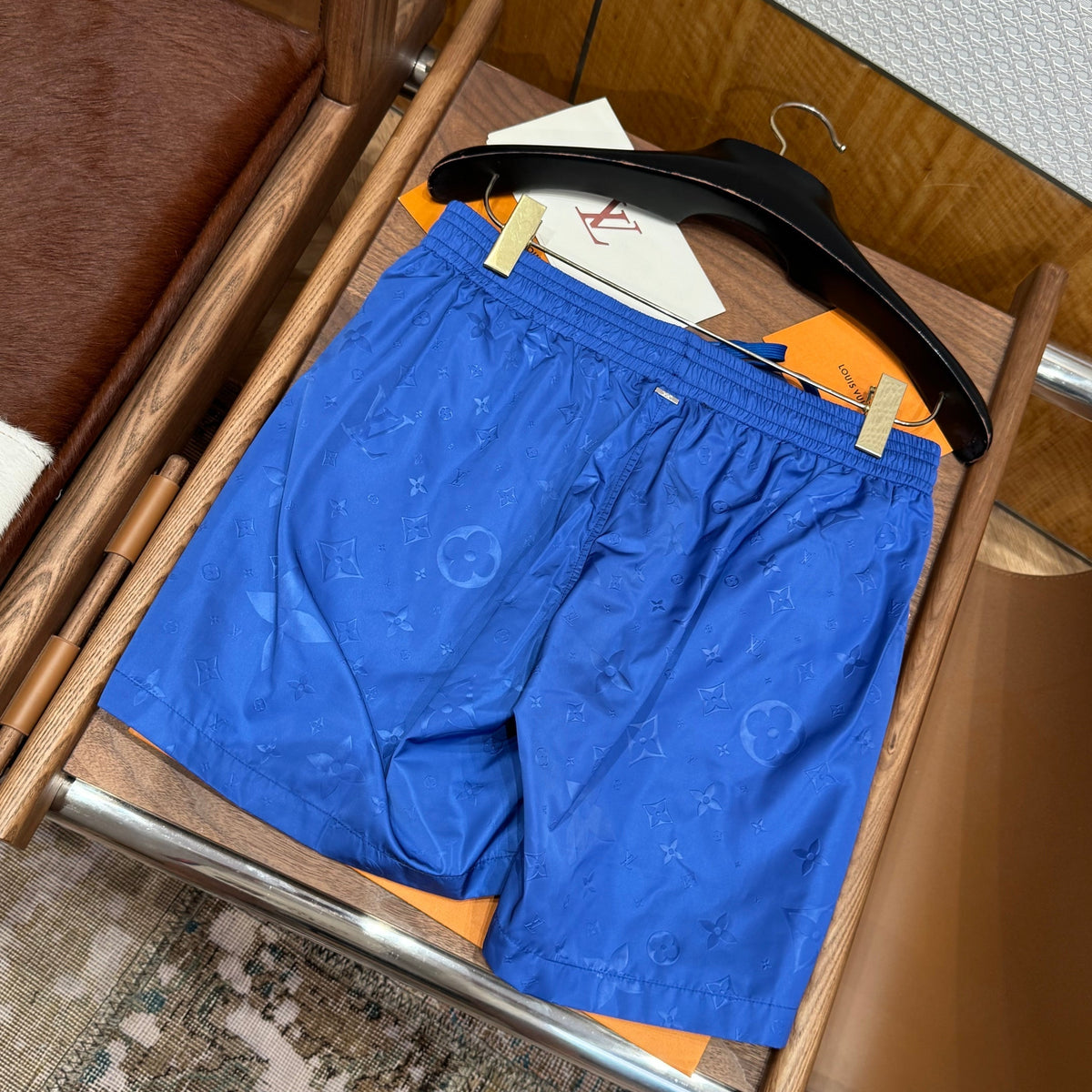 LOU SHORTS