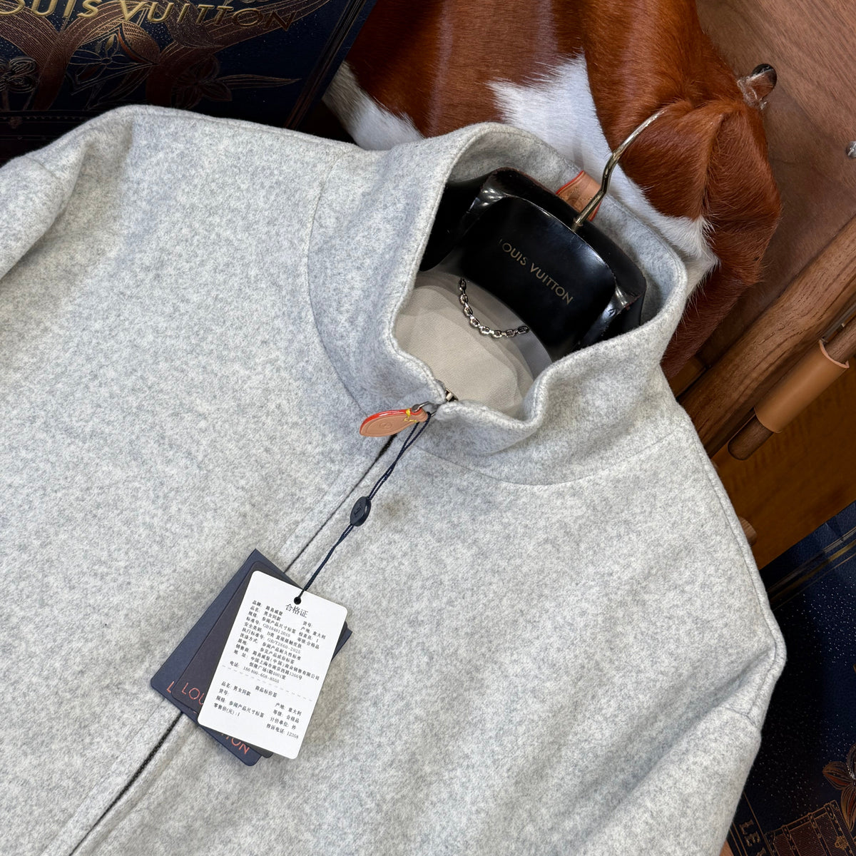 LOU JACKET