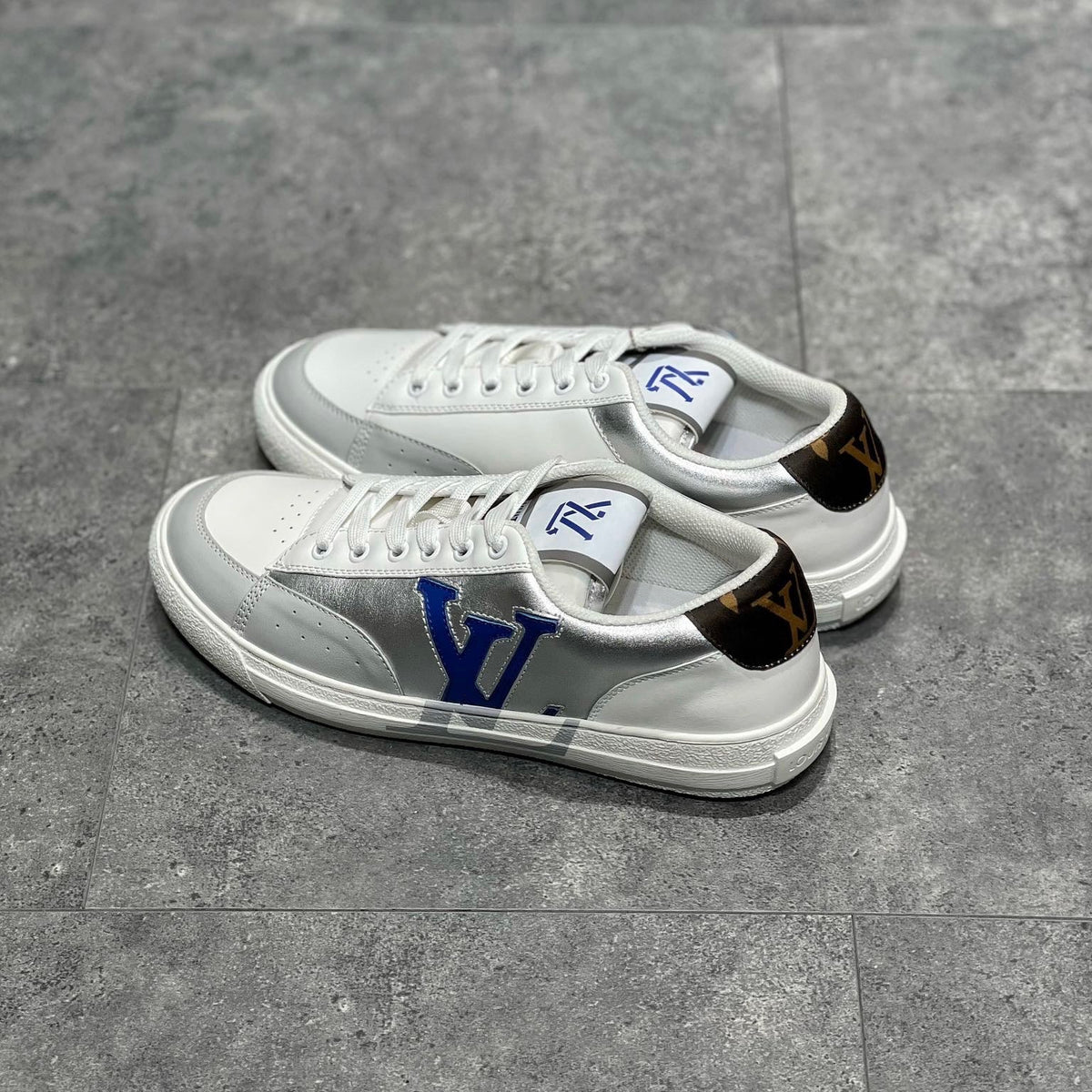 LOU TRAINERS