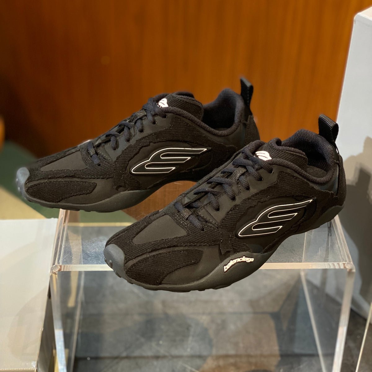BAL MONDAY ULTRA SNEAKERS