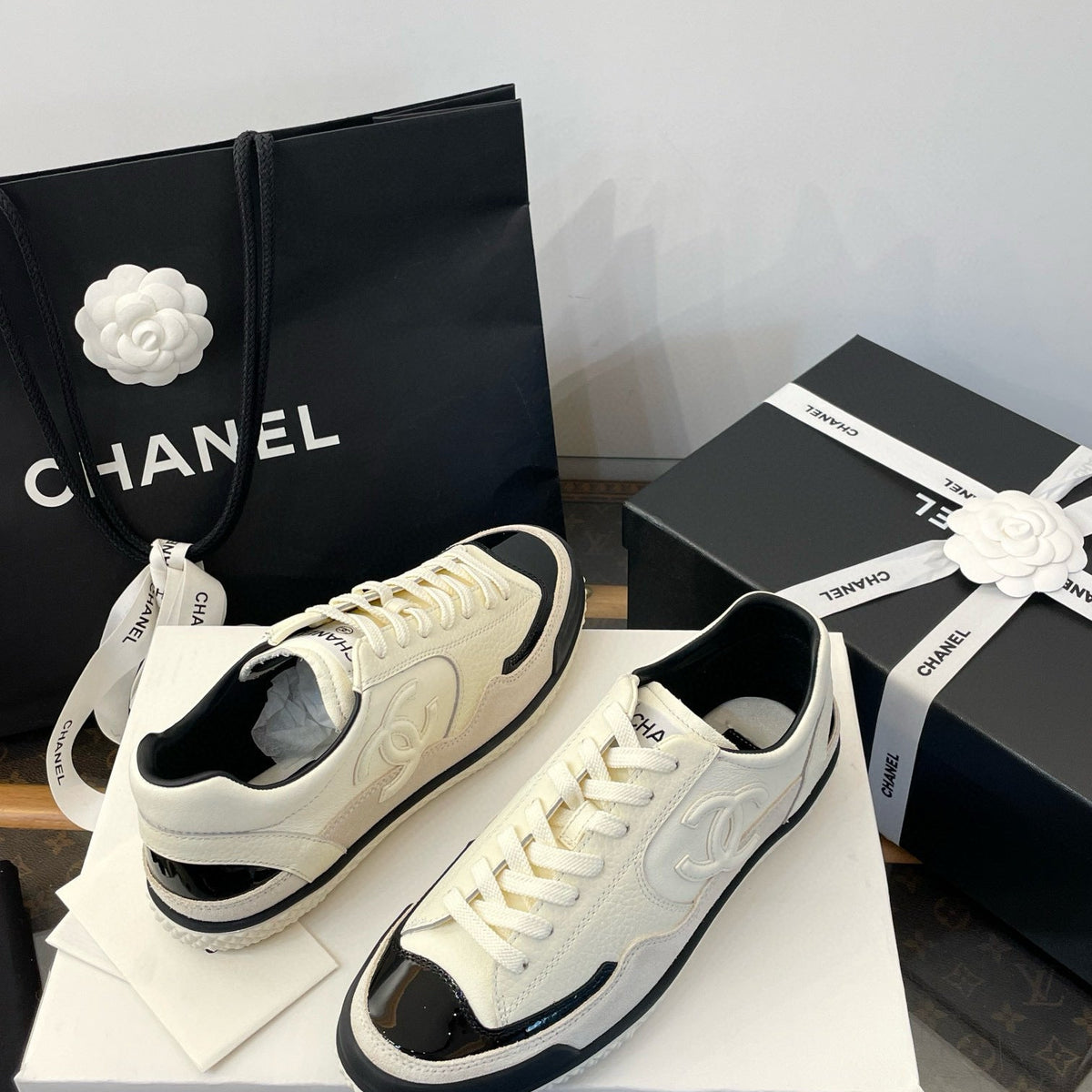 CC SNEAKER