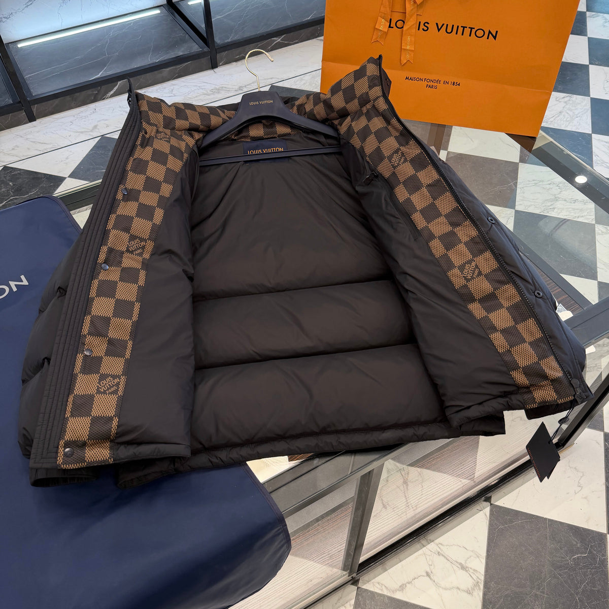 LOU PUFFER JACKET