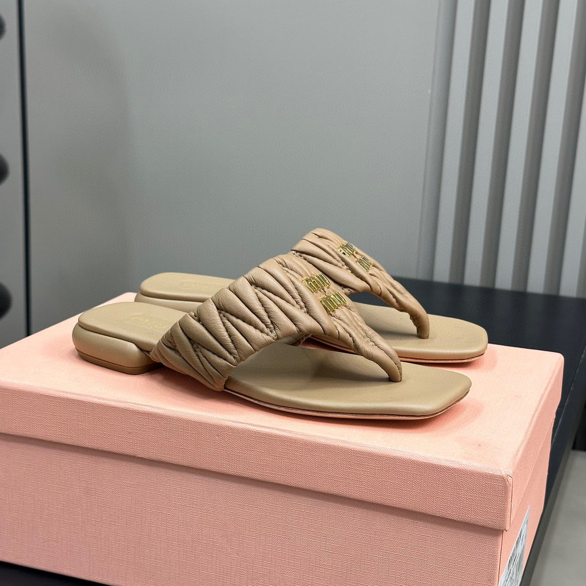 MIU M SANDALS