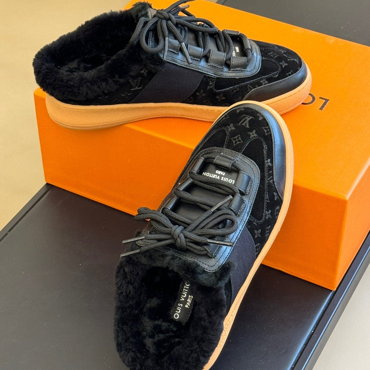 LOU OPEN BACK SNEAKERS