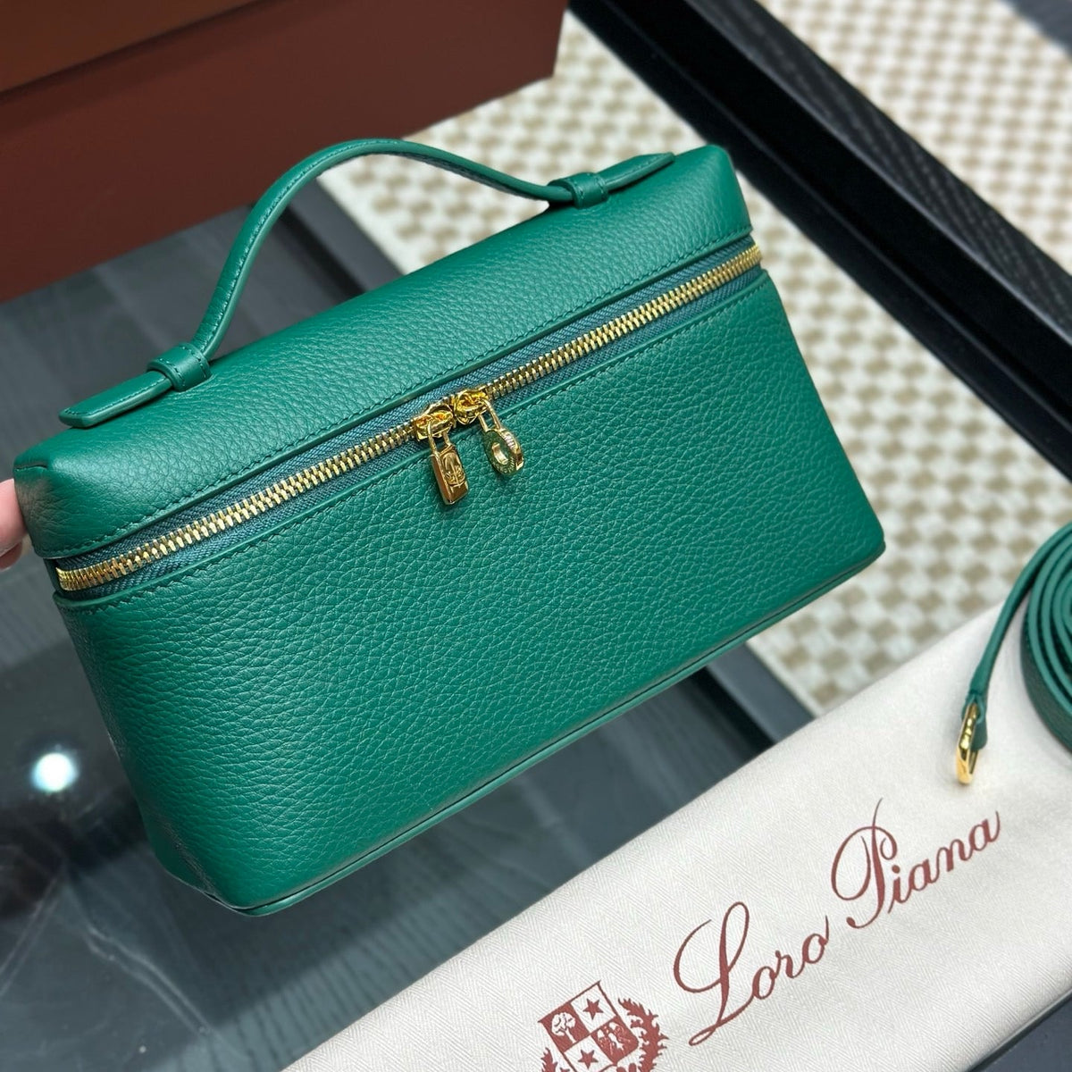 LORO P EXTRA POCKET L19 BAG