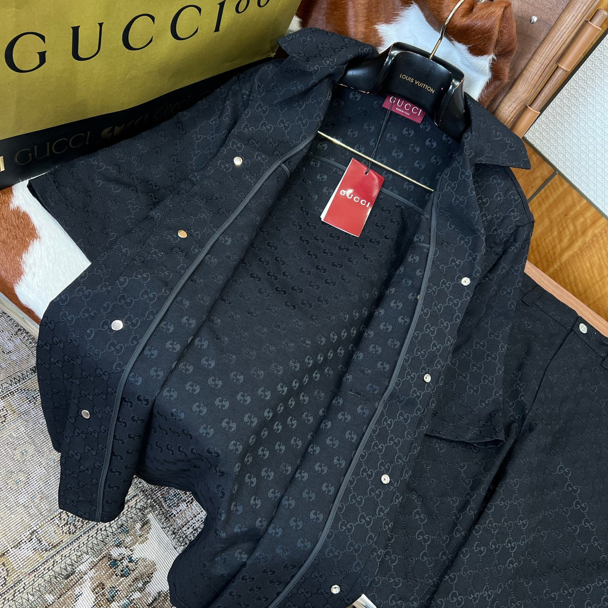 GG SHIRT - SHORTS SET