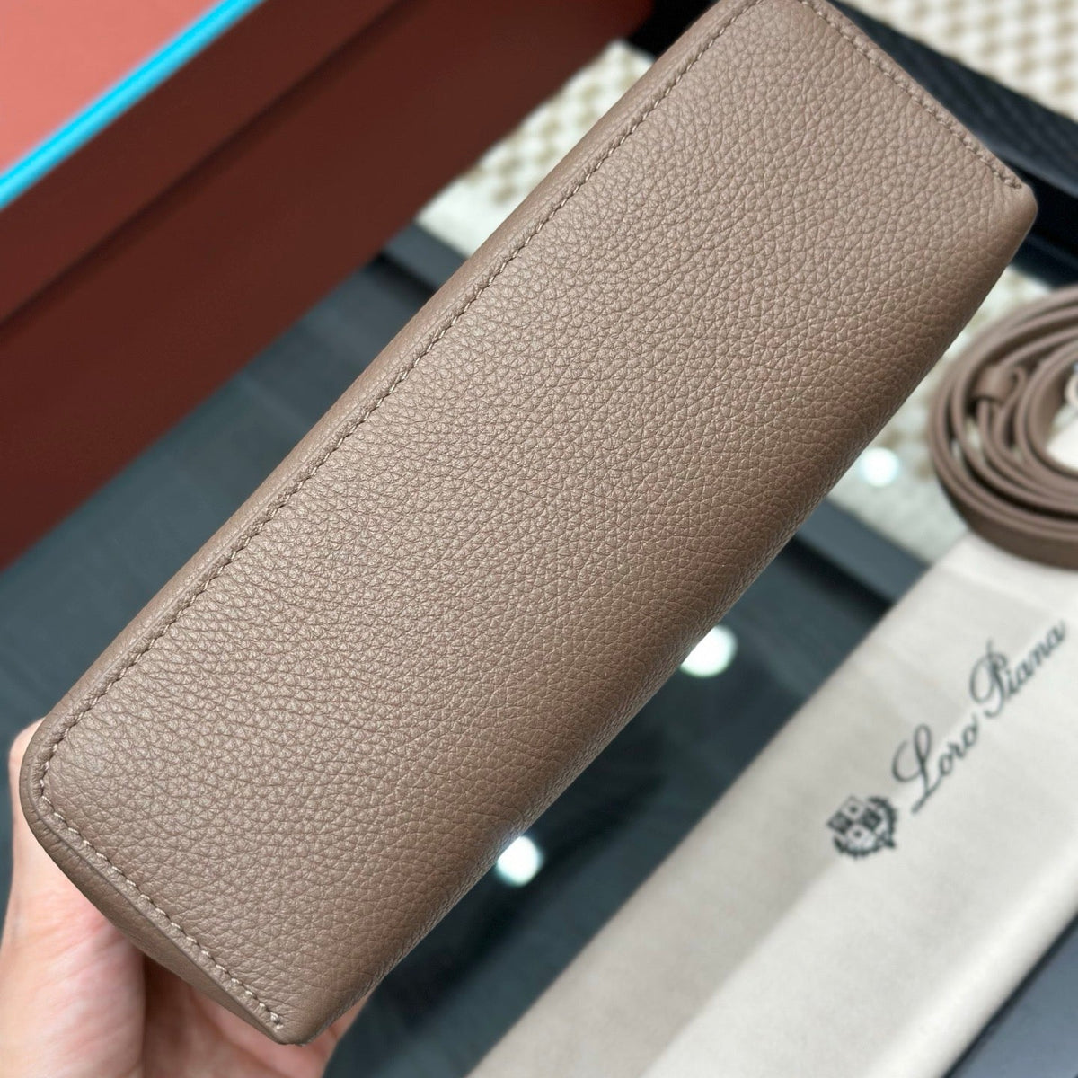 LORO P EXTRA POCKET L19 BAG