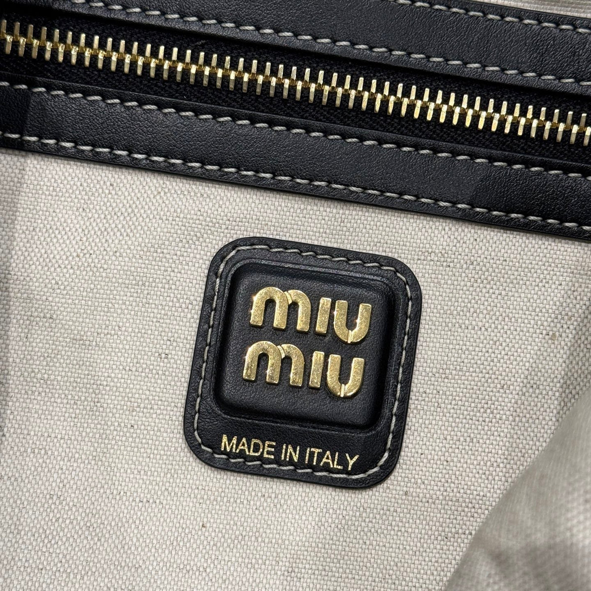 MIU M IVY LEATHER BAG