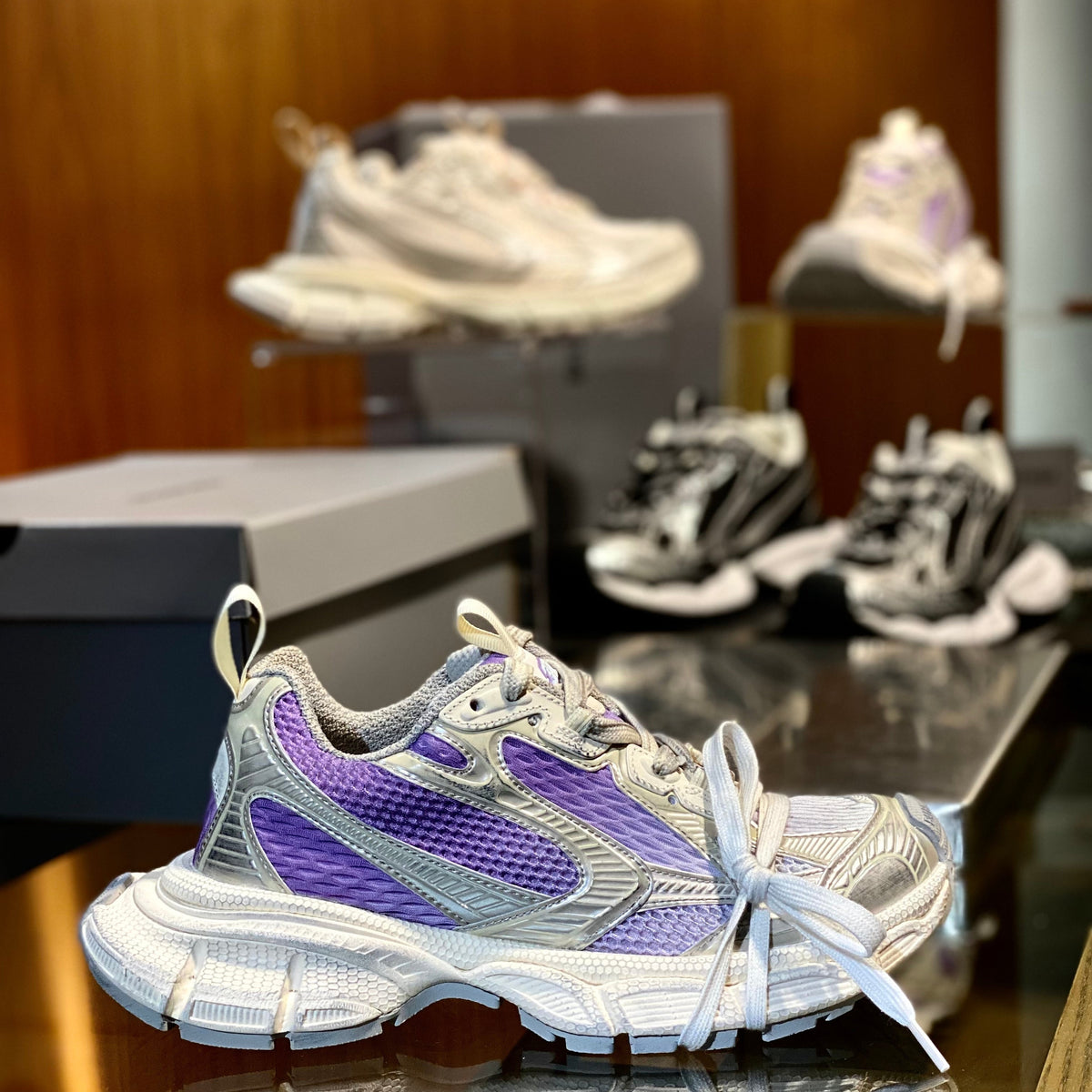 BAL 3XL TRAINERS