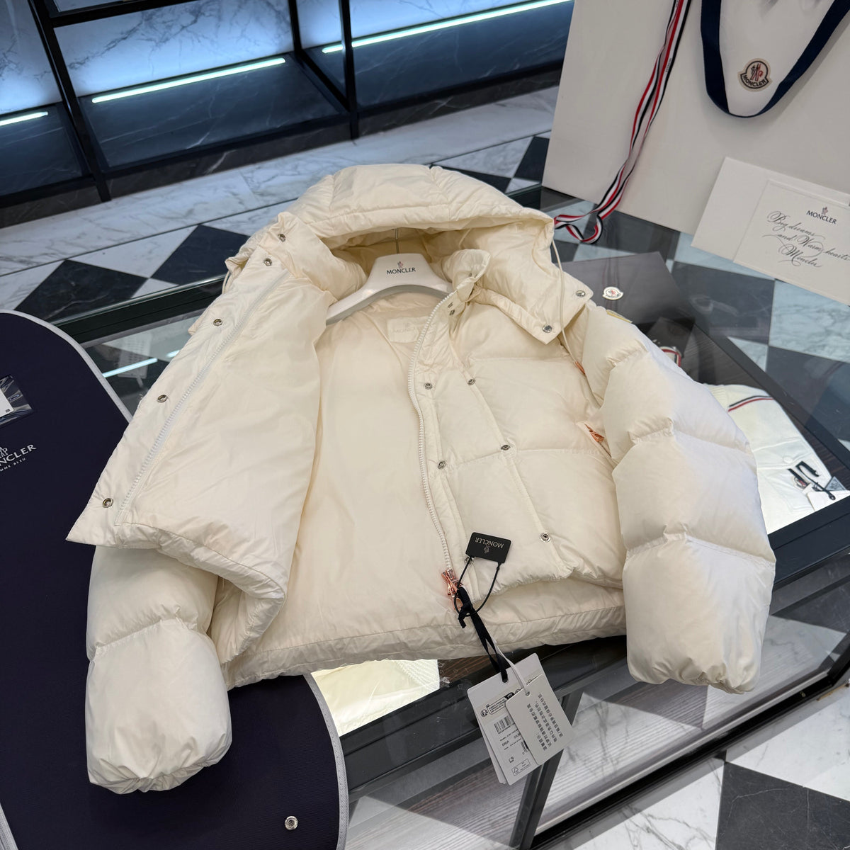 MONC EREA JACKET