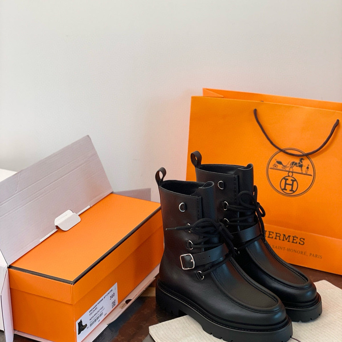 HERM LAND BOOTS