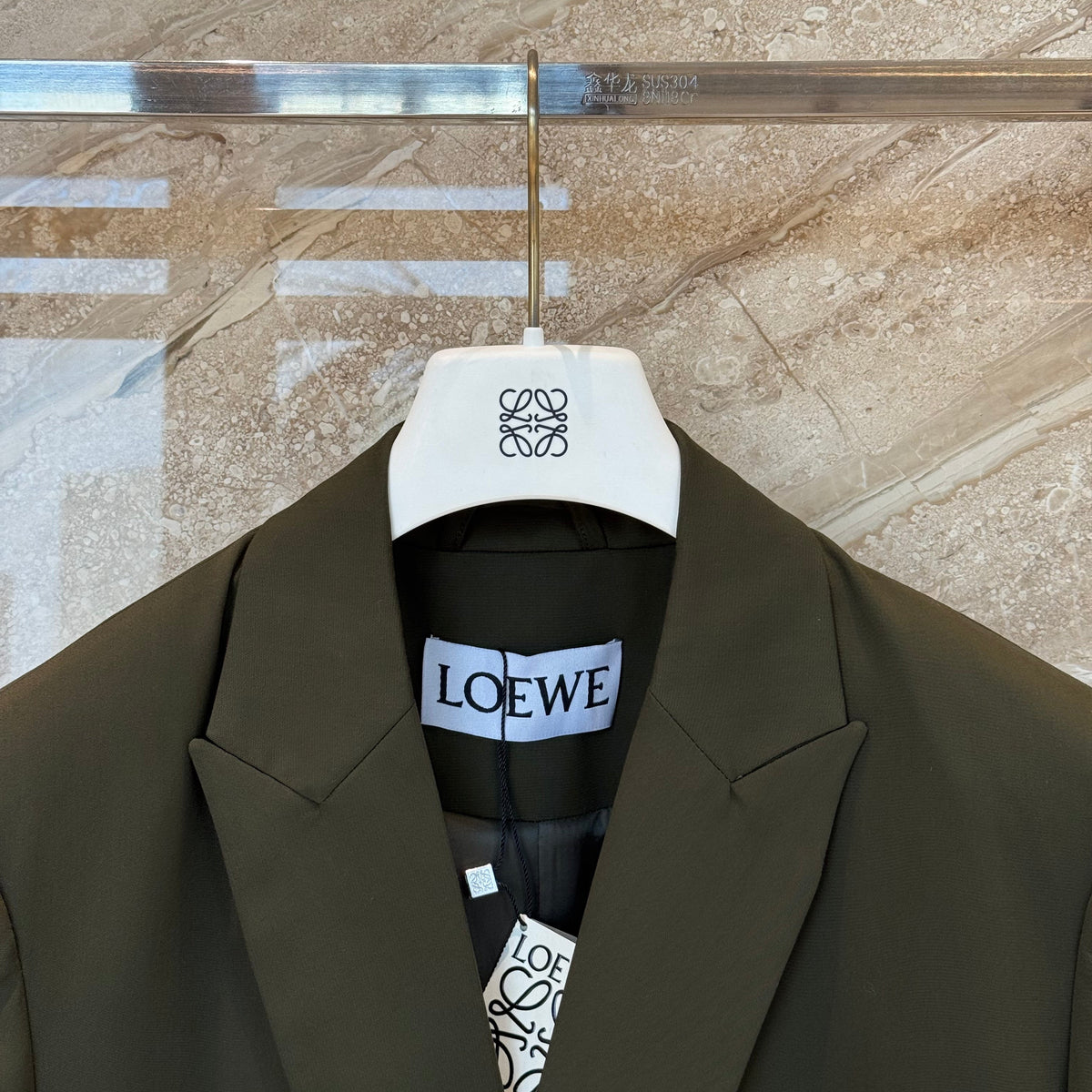 LOEW BLAZER