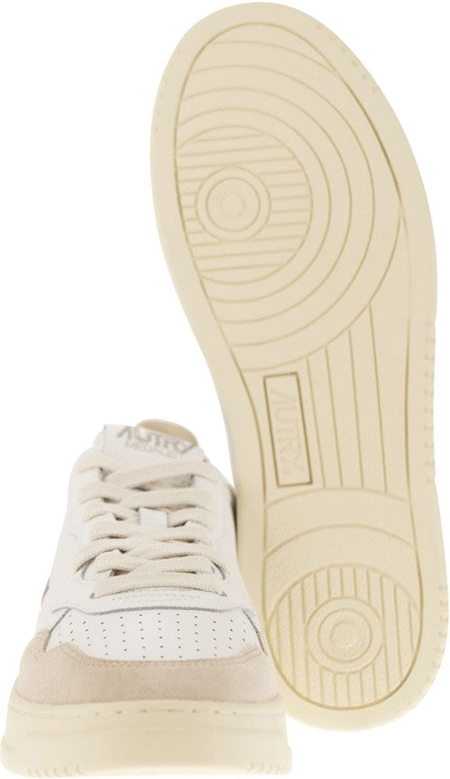 MEDALIST LOW - LEATHER AND SUEDE SNEAKERS