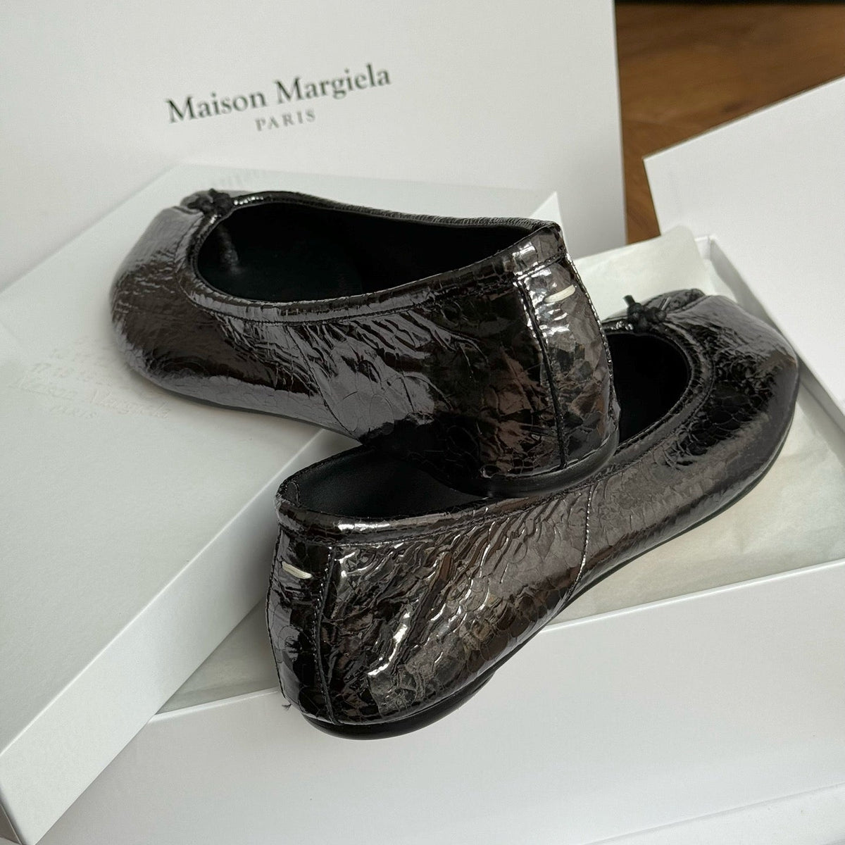 MAISON M TABI BALLET FLATS