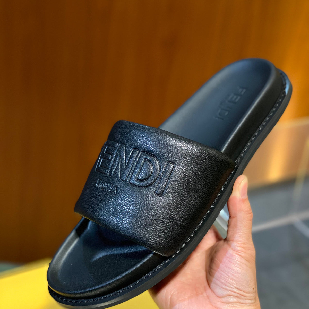 FEN SANDALS