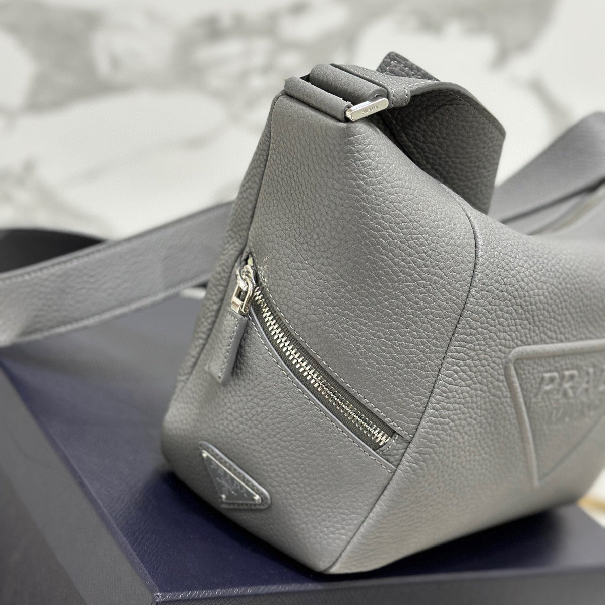 PD LEATHER BAG WITH SHOULDER STRAP