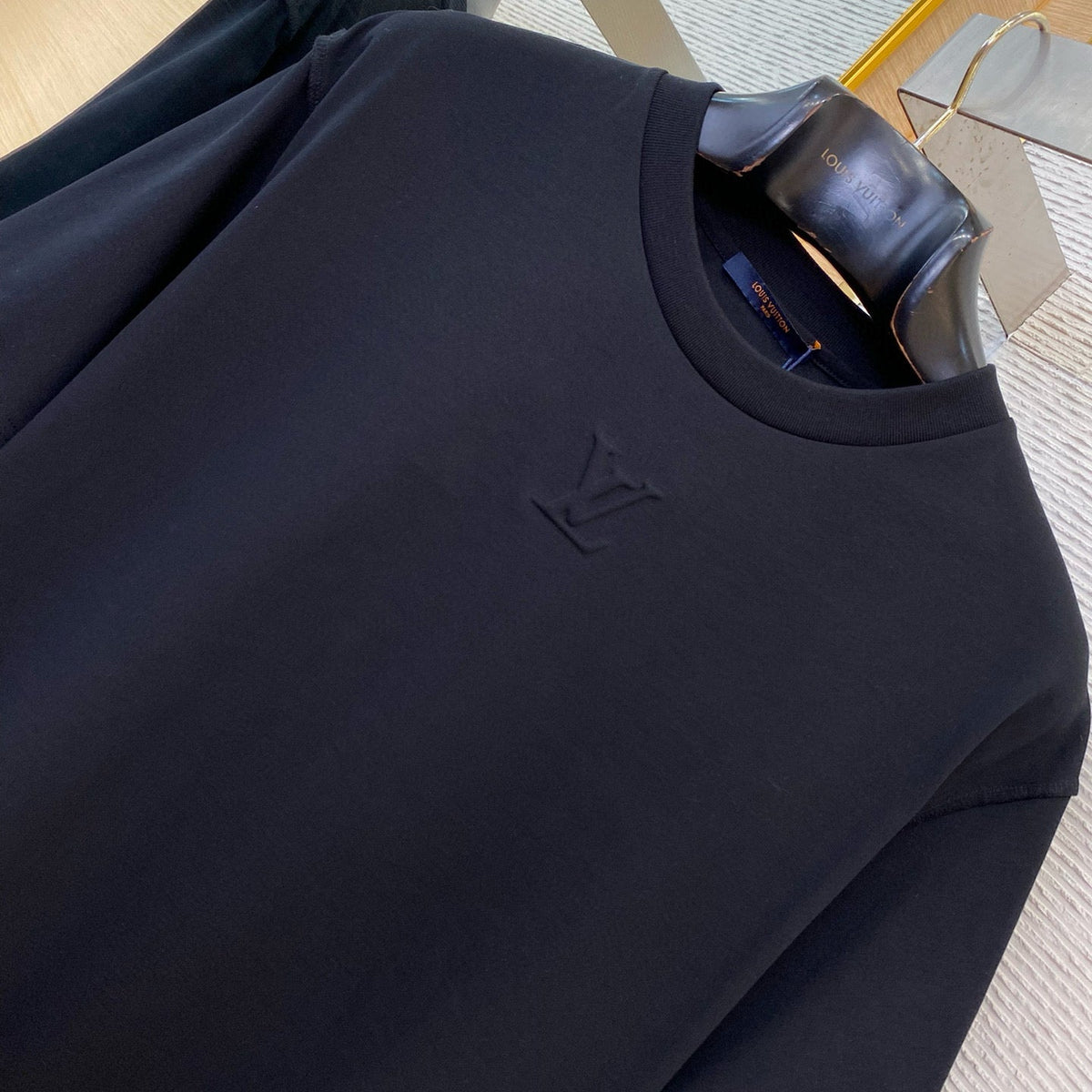 LOU T-SHIRT