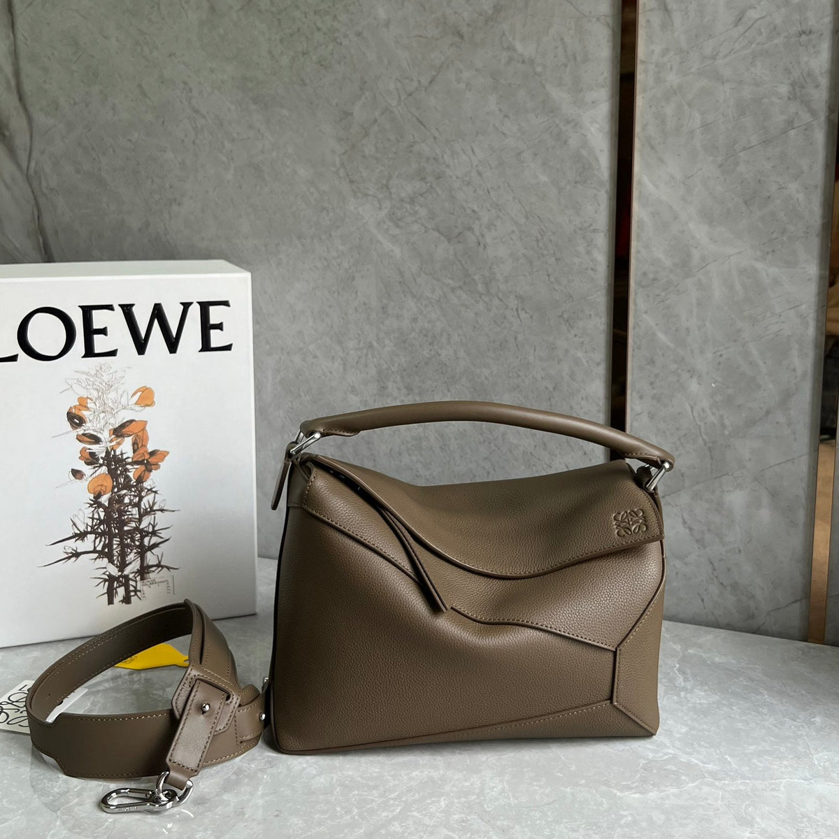 LOEW MEDIUM PUZZLE BAG