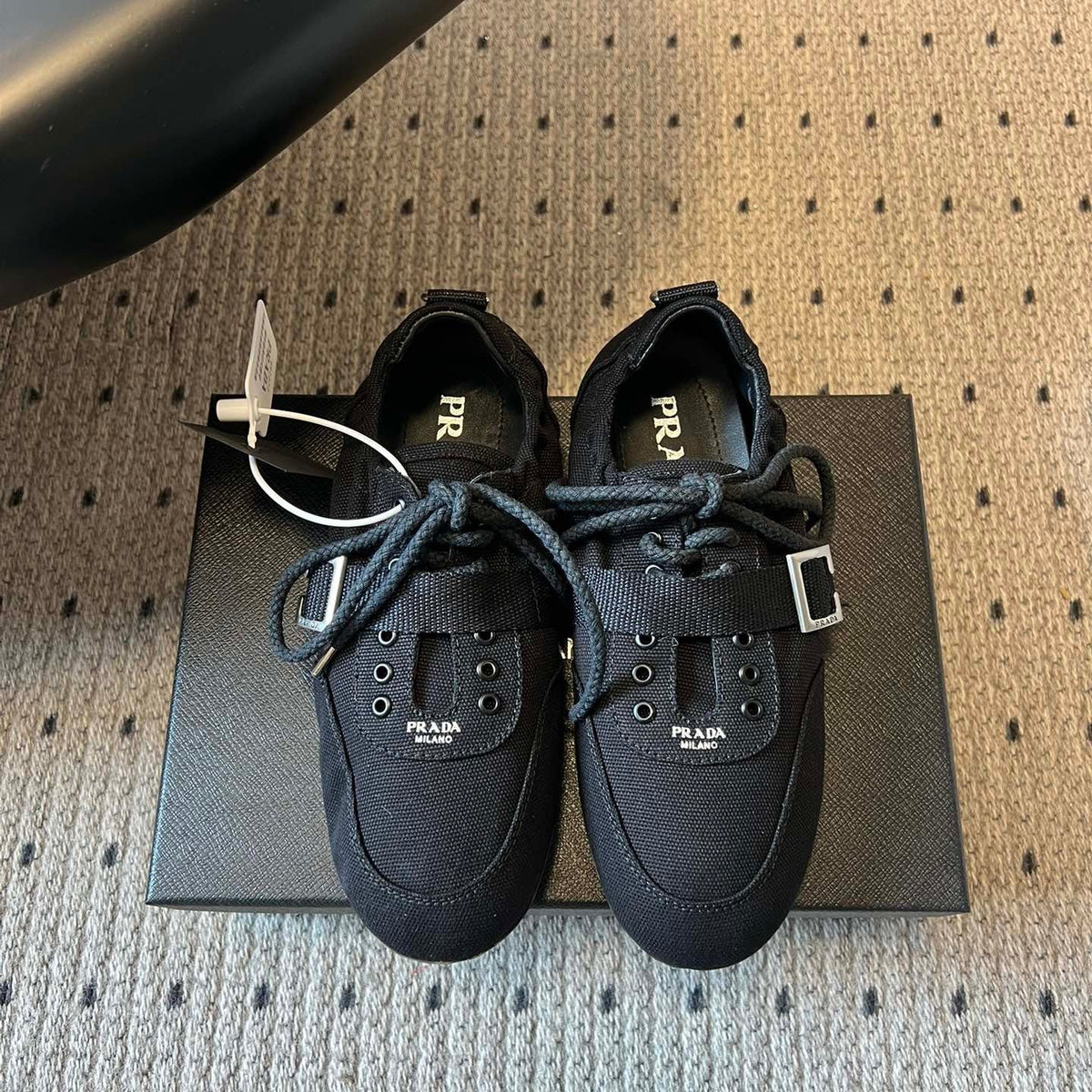 PD COLLAPSE SNEAKERS