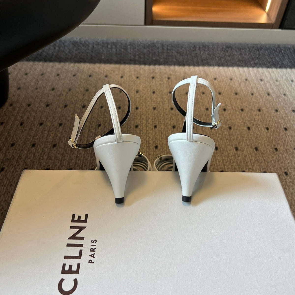 CEL HEELS