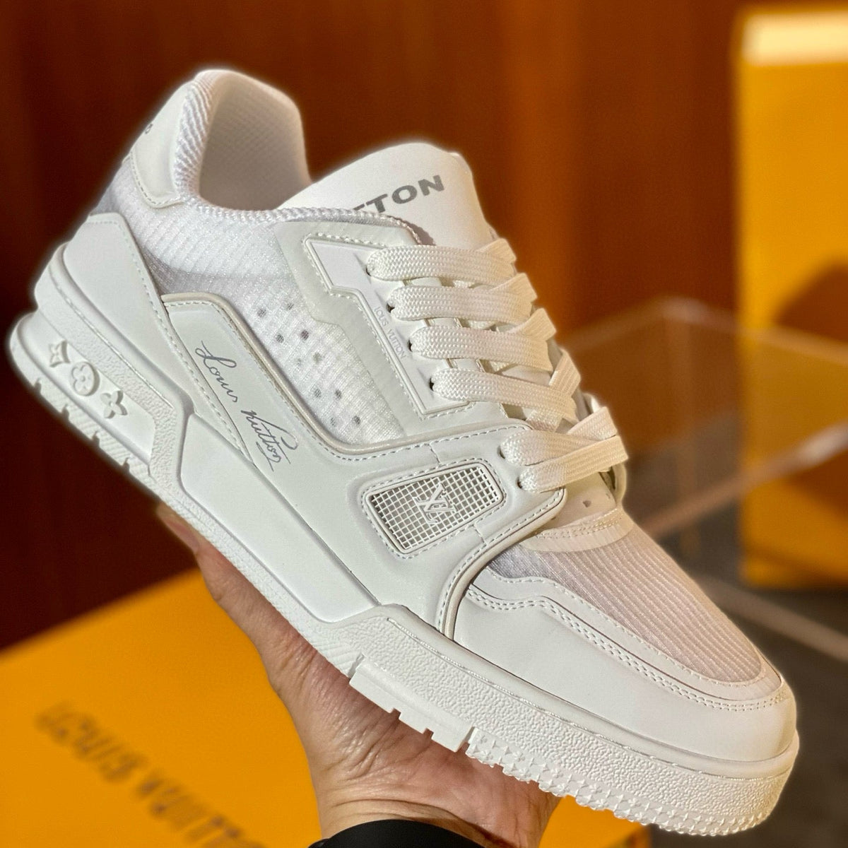 LOU TRAINERS