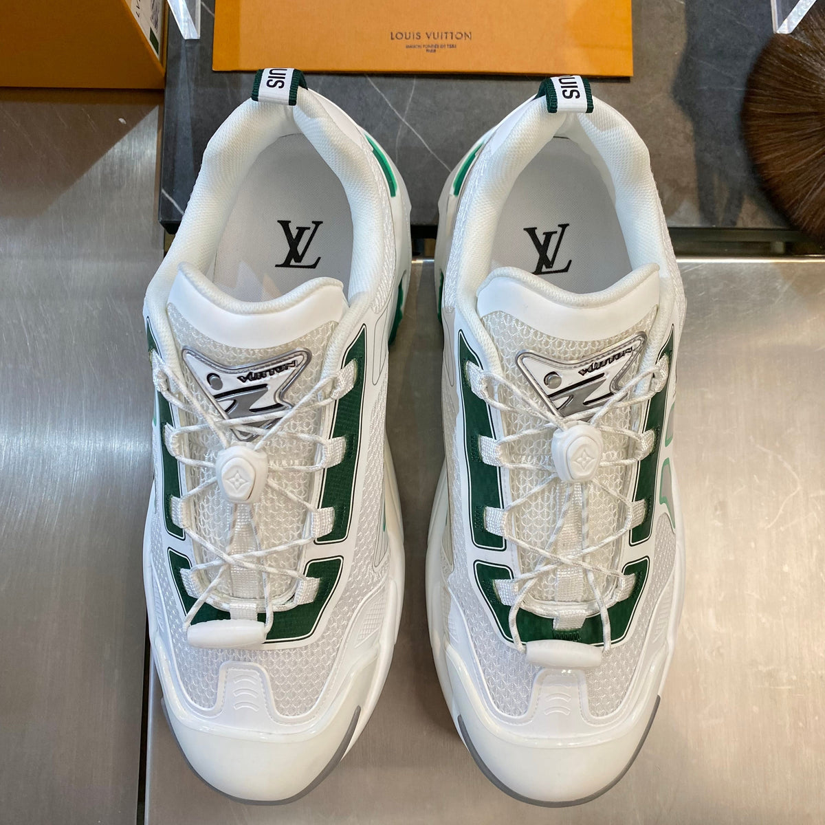 LOU RUNNER TATIC SNEAKER