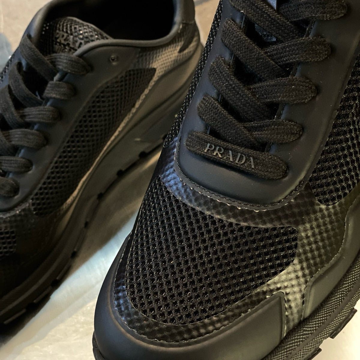 PD PRAX 2.0 SNEAKER