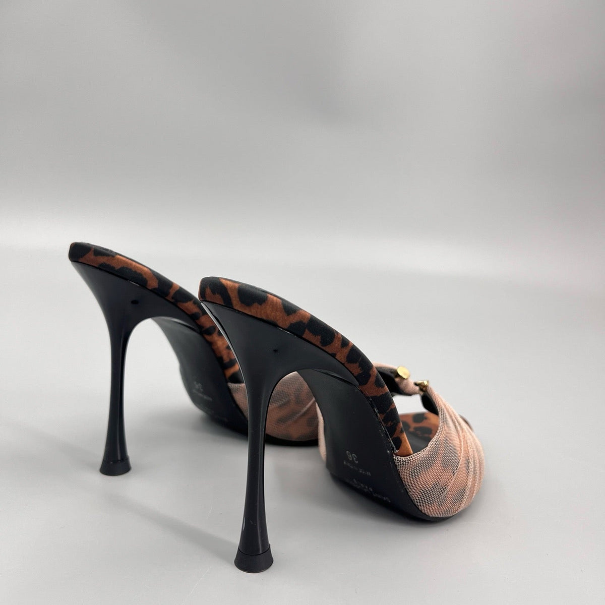 SL HEELS