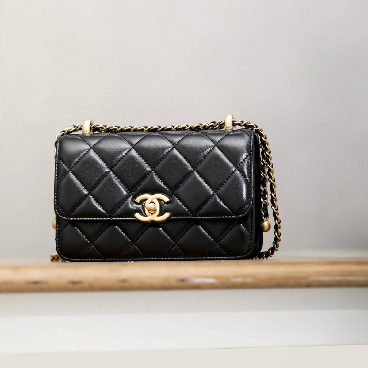 CC CLASSIC FLAP MONTEBELLO BAG