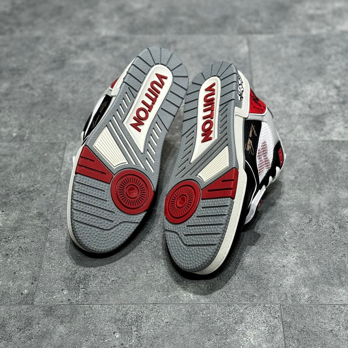 LOU TRAINERS