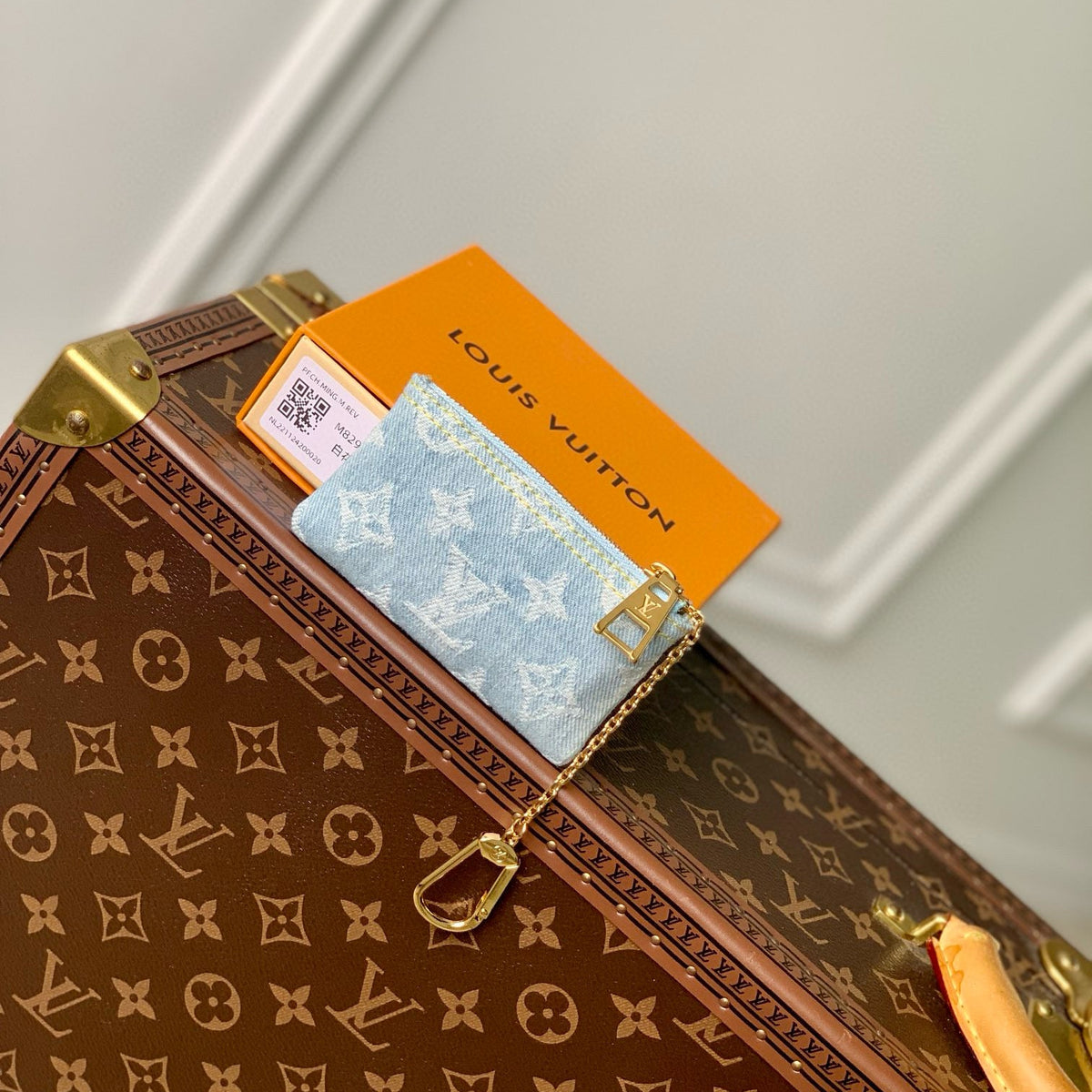 LOU KEY POUCH
