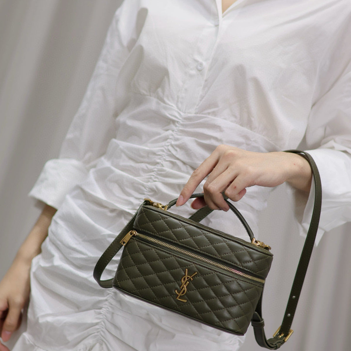 SL GABY VANITY BAG